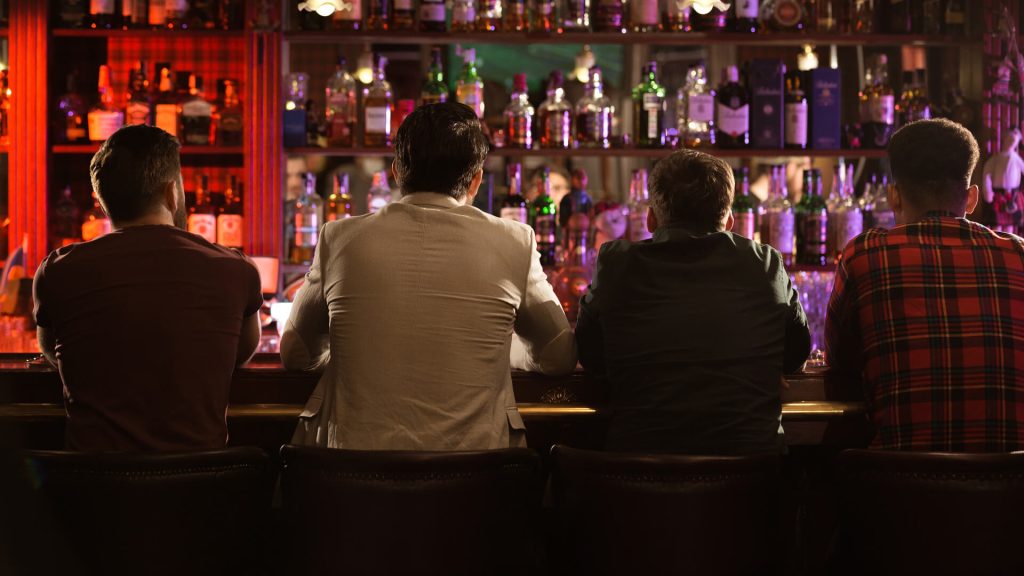 Bares e restaurantes: 15 estados registram queda nas vendas em junho